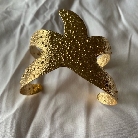 Other - Gold Starfish Cuff Bracelet